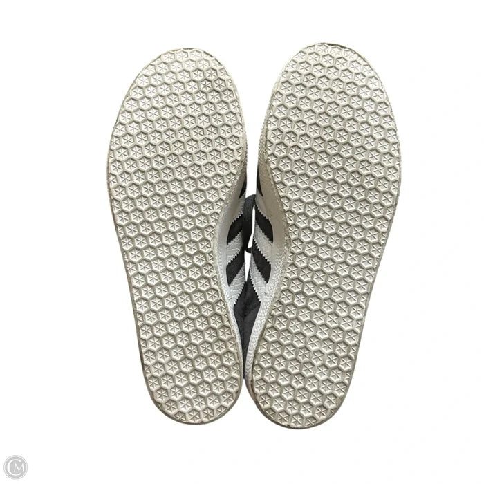 Shoes Sneakers By Adidas In Grey & White, Size: 6.5