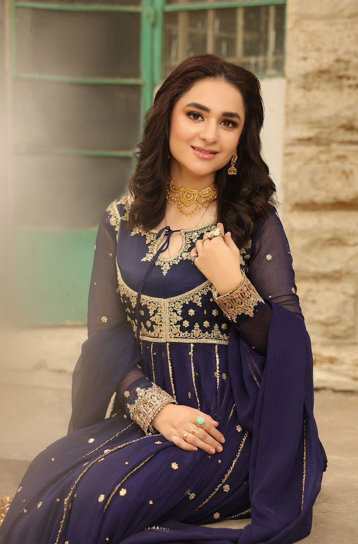 Yumna Zaidi in Niloufer Queen Outfit