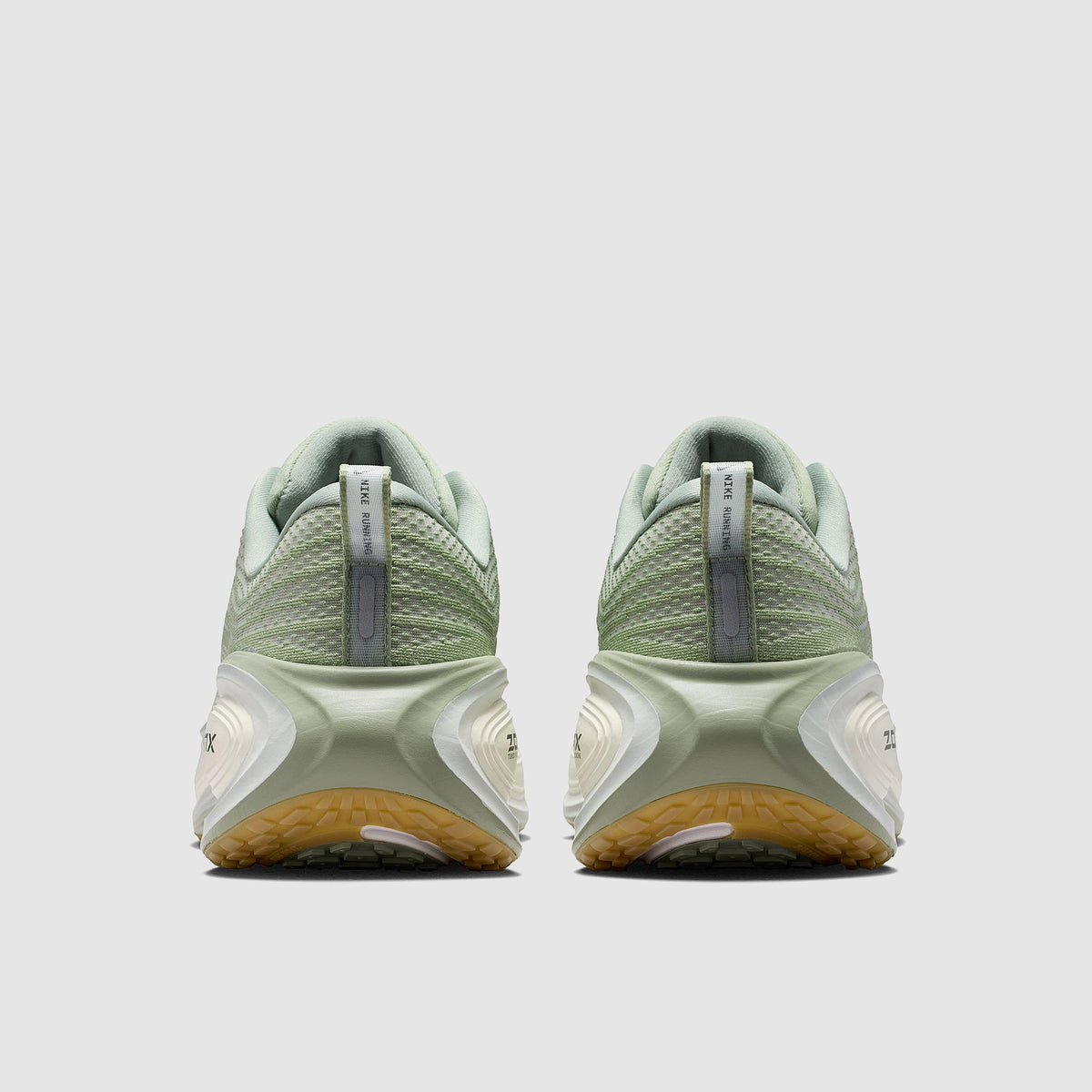 Nike Vomero Plus