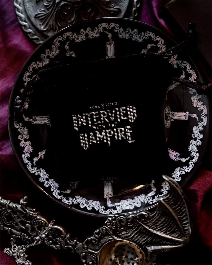 INTERVIEW WITH THE VAMPIRE™ The "Immortal Gate" Necklace GOLD