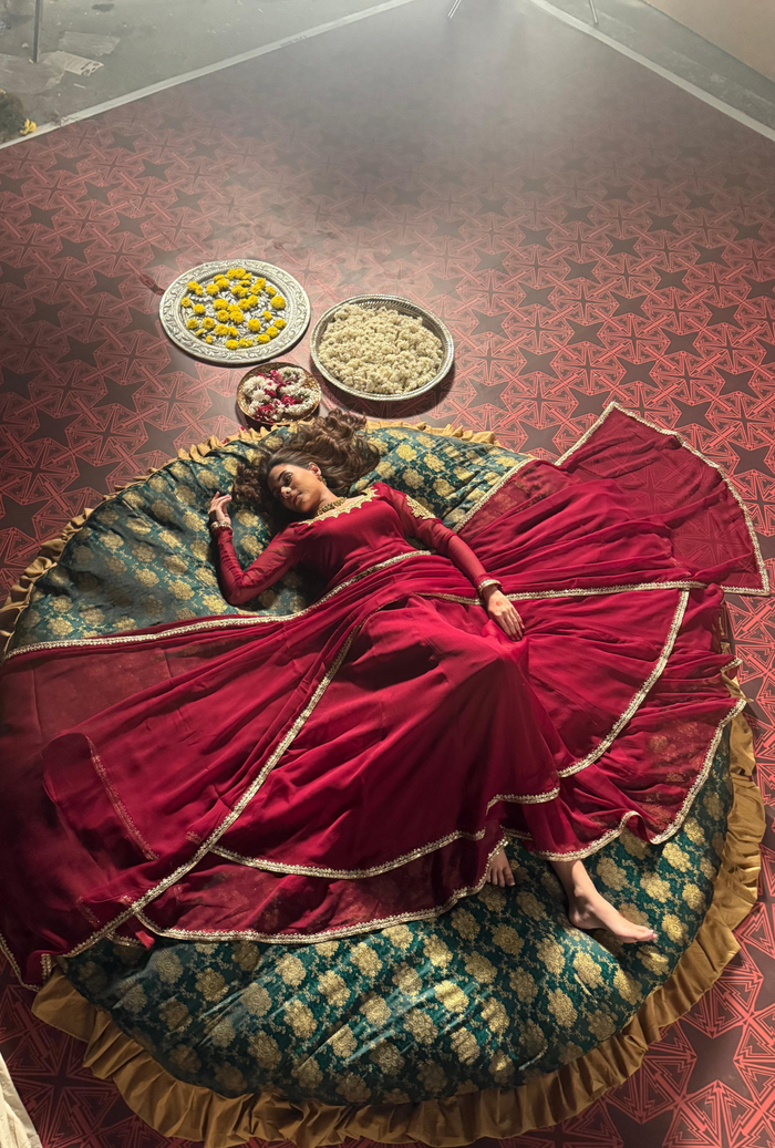 Alishba Khan in Charm Lady