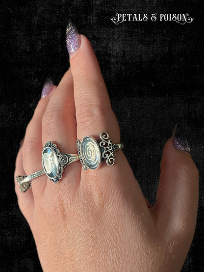ARCHIVE: The GOLD "Whimsigoth" Ring