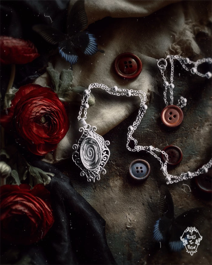 ARCHIVE: The "Whimsigoth" Necklace