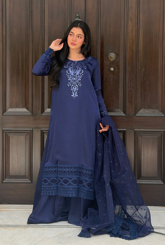 Laiba Khan in Asteria Outfit