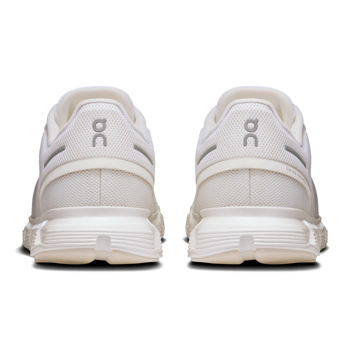 On Running Cloud 6 All White (W)