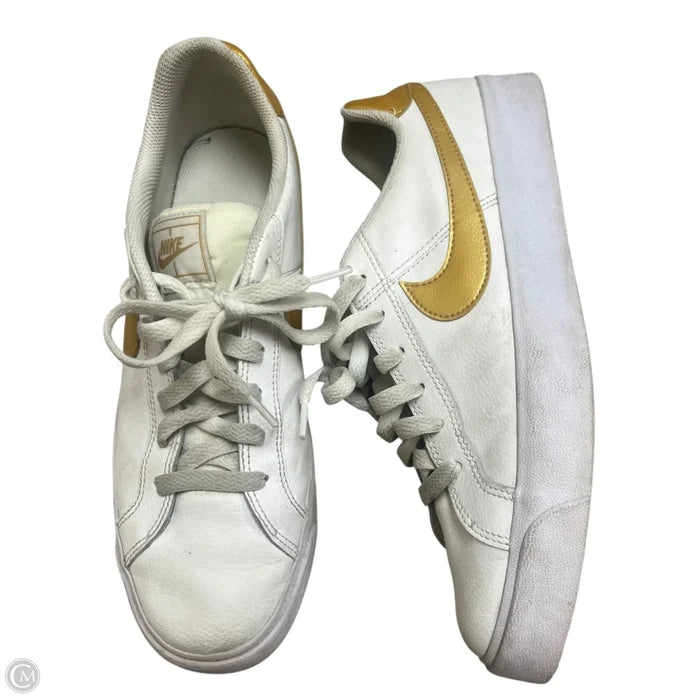 Shoes Sneakers By Nike In White, Size: 10