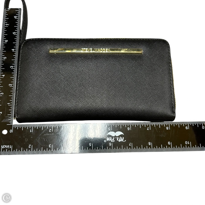 Wristlet By Steve Madden, Size: Medium