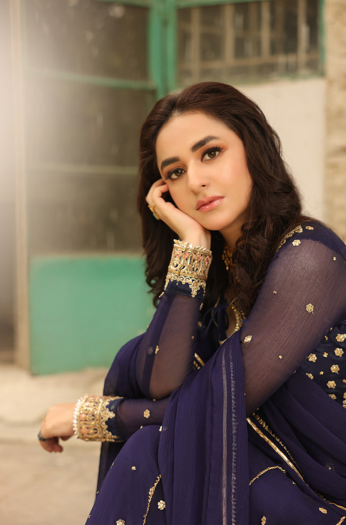 Yumna Zaidi in Niloufer Queen Outfit